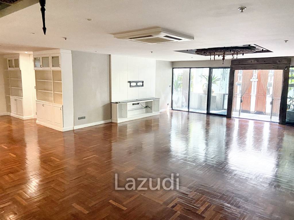 4 Bed 4 Bath 277 SQ.M Baan Sathorn Condominium