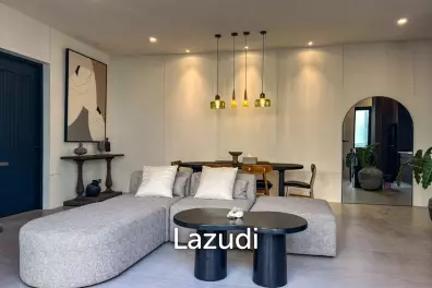 MODERN 3-BEDROOM VILLA WITH ROOFTOP IN SEMINYAK