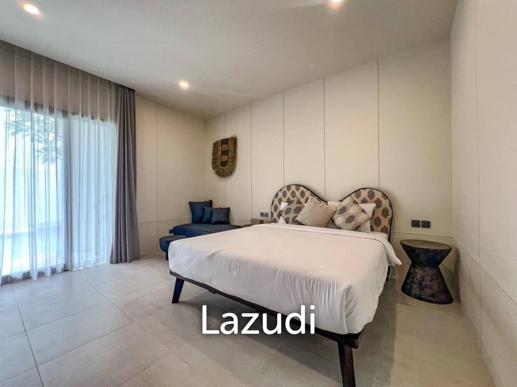 MODERN 3-BEDROOM VILLA WITH ROOFTOP IN SEMINYAK