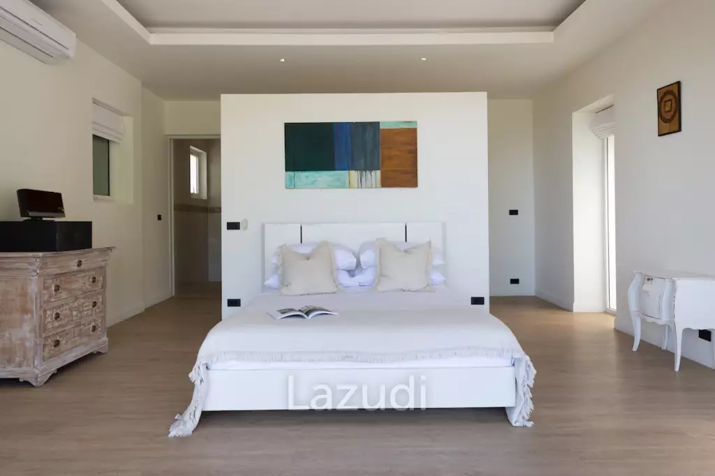 Modern 4+1 Bed Sea View Villa Located in Bophut