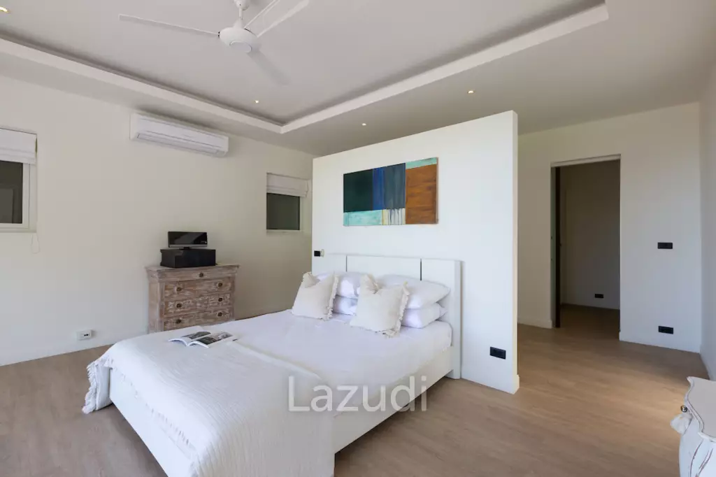 Modern 4+1 Bed Sea View Villa Located in Bophut