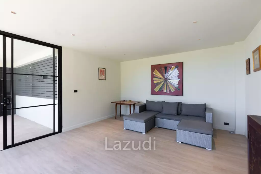Modern 4+1 Bed Sea View Villa Located in Bophut