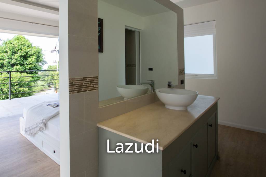 Modern 4+1 Bed Sea View Villa Located in Bophut