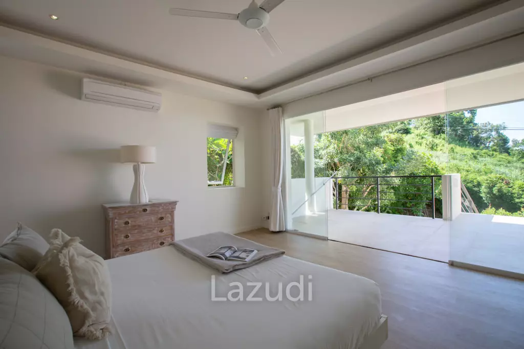 Modern 4+1 Bed Sea View Villa Located in Bophut