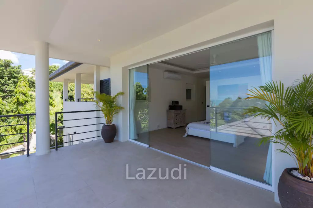 Modern 4+1 Bed Sea View Villa Located in Bophut