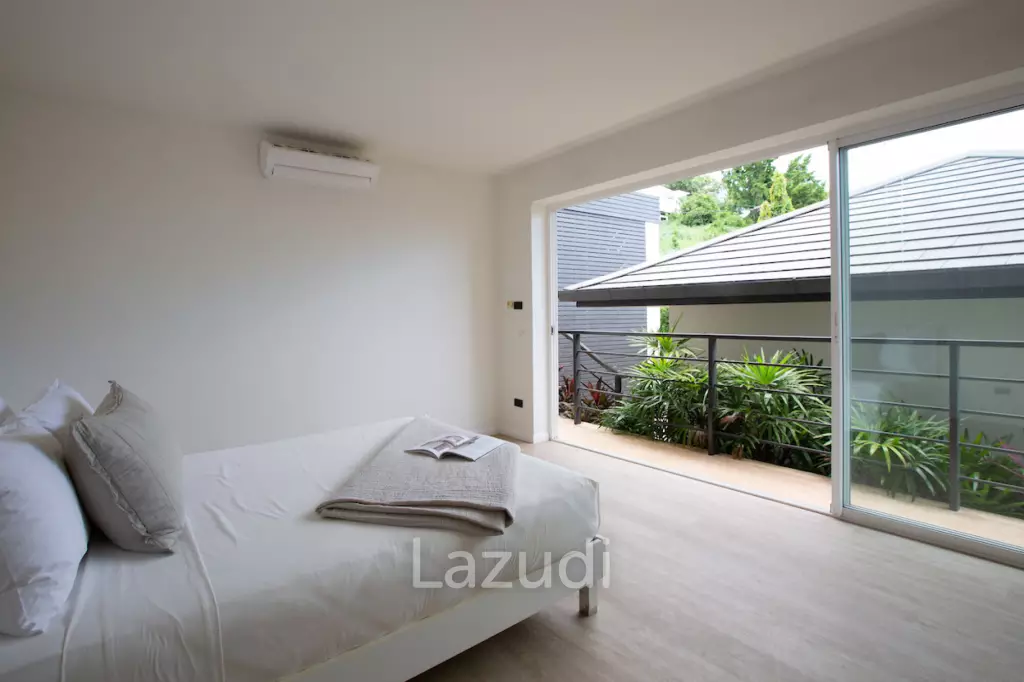 Modern 4+1 Bed Sea View Villa Located in Bophut