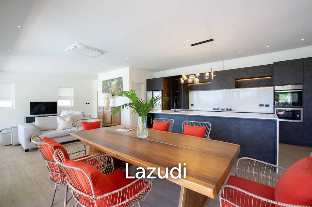 Modern 4+1 Bed Sea View Villa Located in Bophut