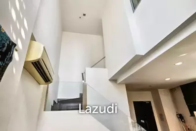 2 Bedroom 2 Bathroom 61 SQ.M deo Q Phayathai