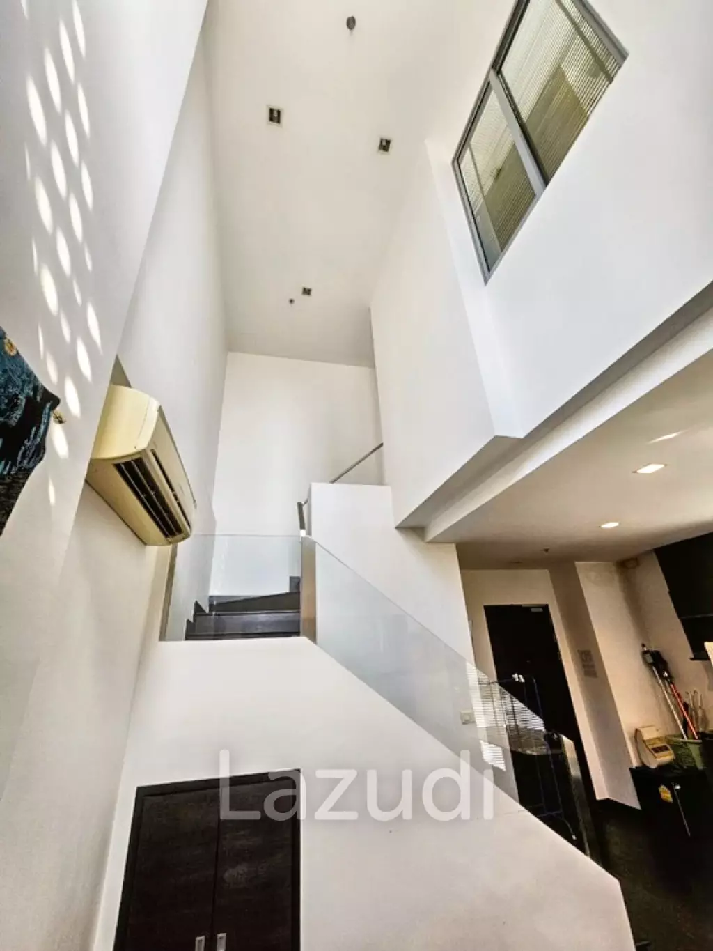 2 Bedroom 2 Bathroom 61 SQ.M deo Q Phayathai