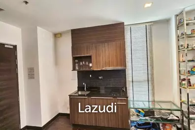 2 Bedroom 2 Bathroom 61 SQ.M deo Q Phayathai