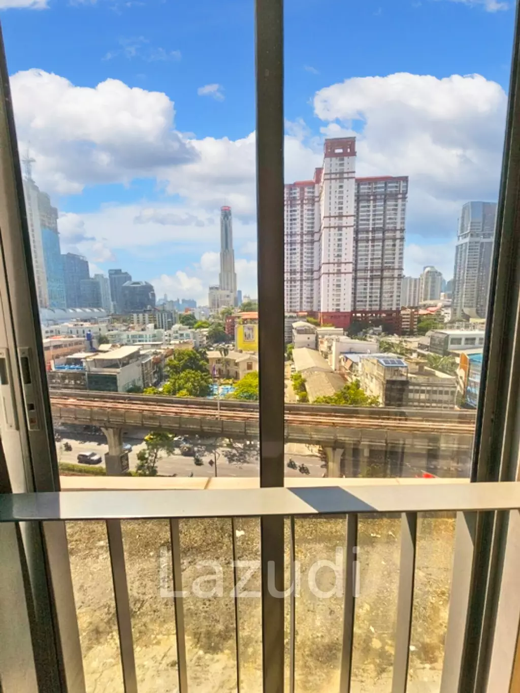 2 Bedroom 2 Bathroom 61 SQ.M deo Q Phayathai
