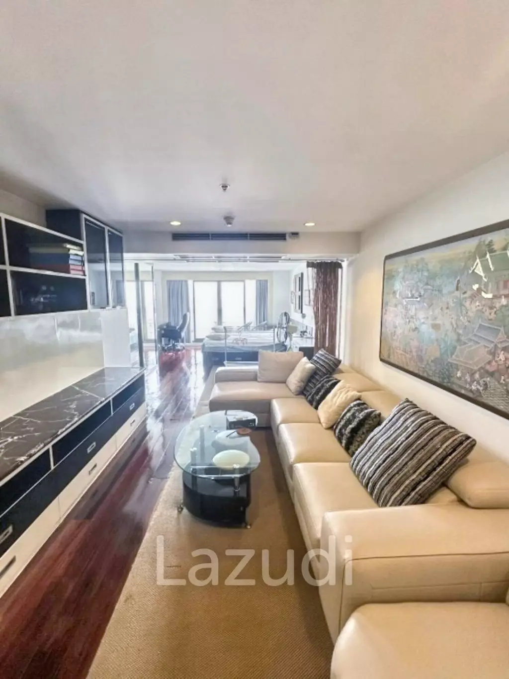 1 Bedroom 1 Bathroom 68 SQ.M State Tower