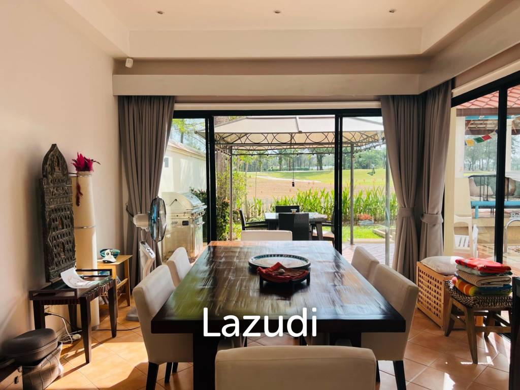 4 Bedroom Villa Ovelooking Laguna Golf Course