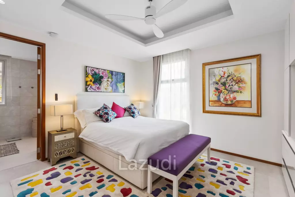 Beachfront Apartment On The Shores Of Bang Tao
