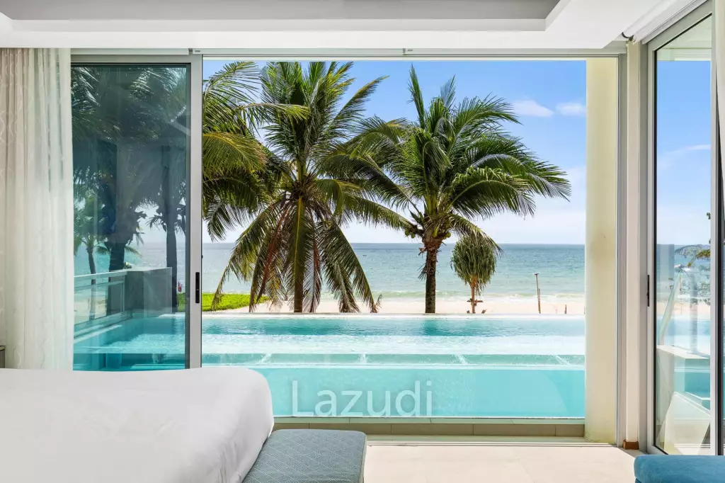 Beachfront Apartment On The Shores Of Bang Tao