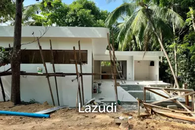 Luxurious 3-Bedroom Villa in Serene Sritanu, Koh Phangan
