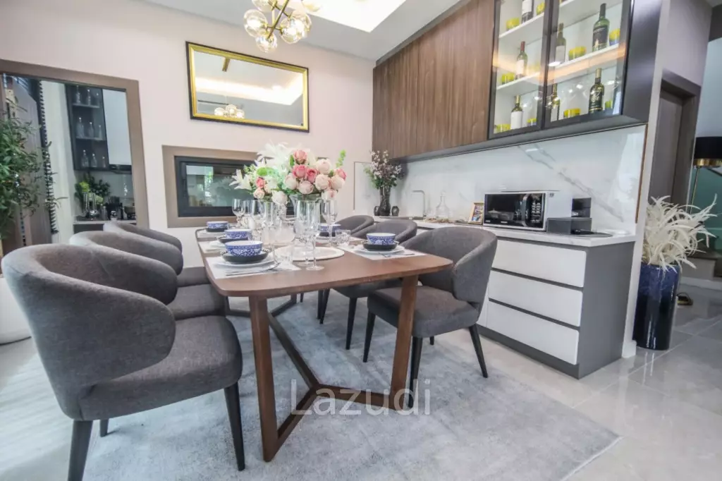 4 Beds 4 Baths 240 SQ.M. Tamarind Village Huay Yai