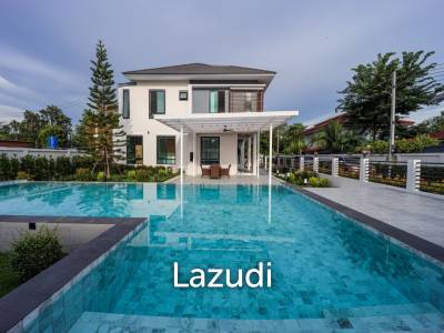 4 Beds 4 Baths 240 SQ.M. Tamarind Village Huay Yai