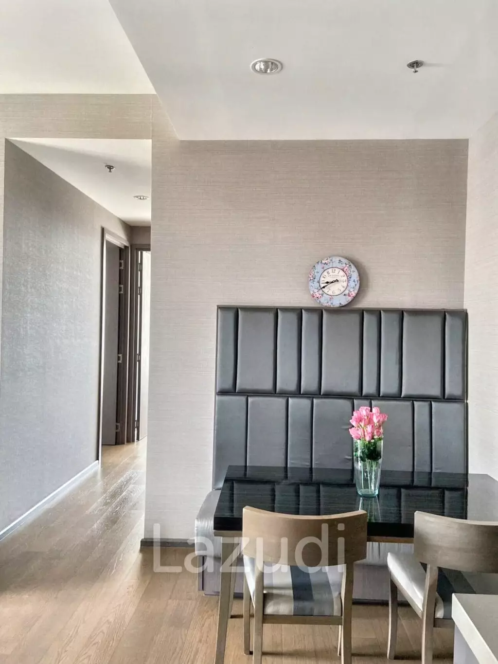 2 Bed 2 Bath 77 SQ.M The Diplomat Sathorn