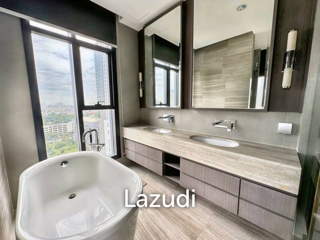 2 Bed 2 Bath 77 SQ.M The Diplomat Sathorn