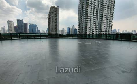 Rooftop space for rent in Rama 9 Ideally for Pub and Restaurant
