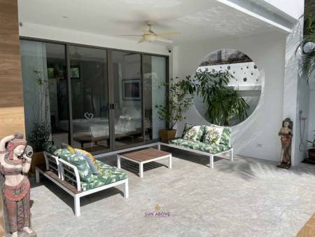 Newly Renovated 4-Bedroom Pool Villa In Kathu