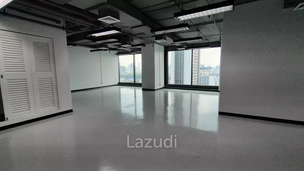 Office Space for rent in Rama9