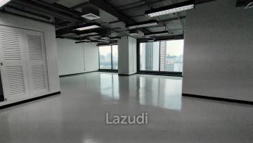 Office Space for rent in Rama9