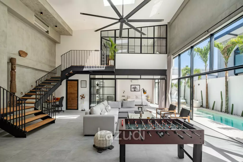 A Contemporary Minimalist Design, 3 Bedroom Villa in Berawa Walking Distance to The Beach