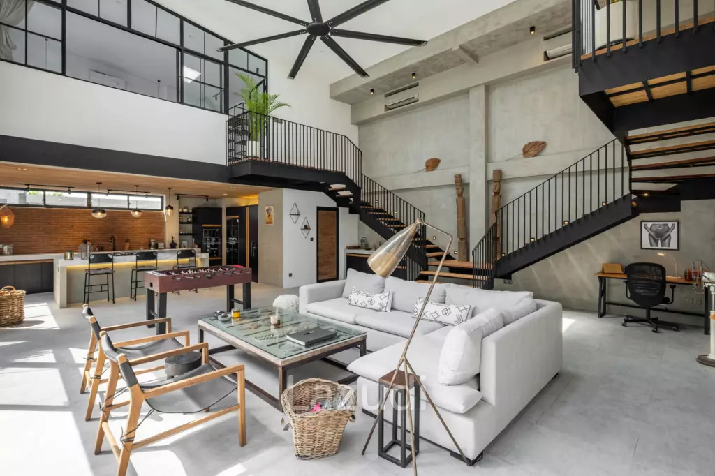 A Contemporary Minimalist Design, 3 Bedroom Villa in Berawa Walking Distance to The Beach