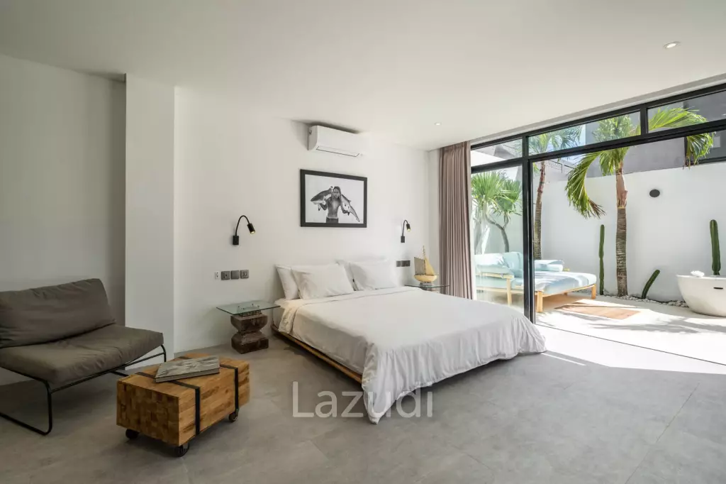 A Contemporary Minimalist Design, 3 Bedroom Villa in Berawa Walking Distance to The Beach