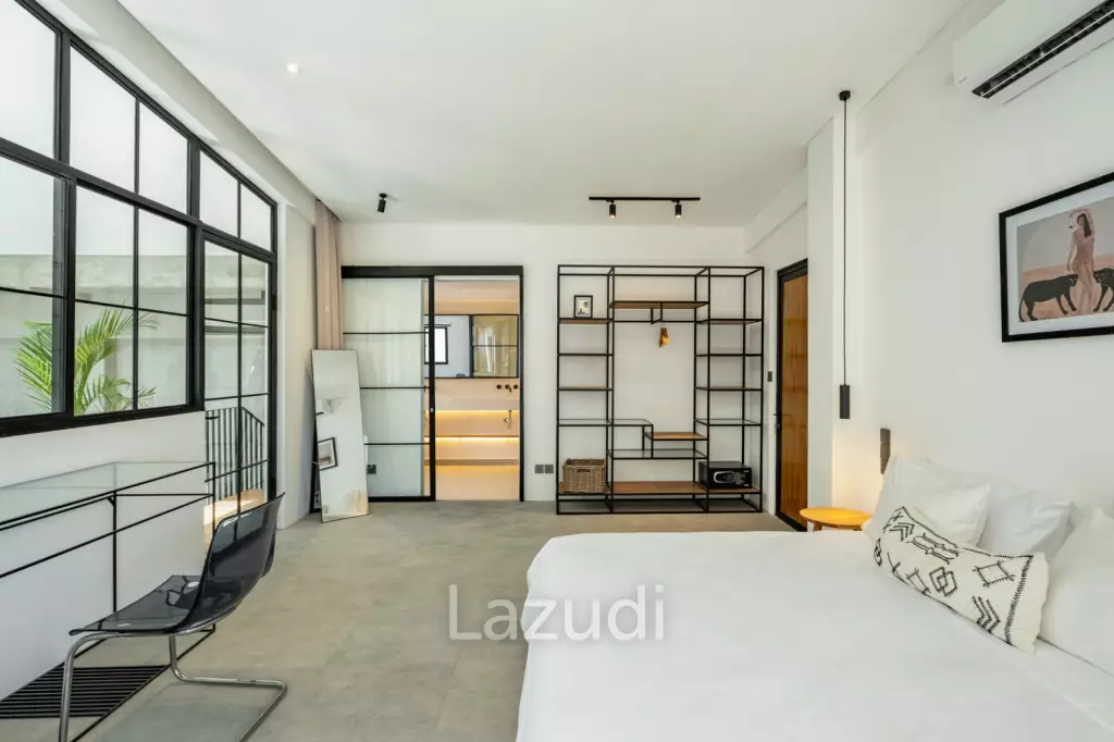 A Contemporary Minimalist Design, 3 Bedroom Villa in Berawa Walking Distance to The Beach