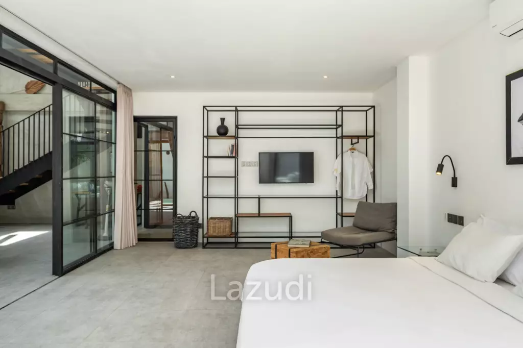 A Contemporary Minimalist Design, 3 Bedroom Villa in Berawa Walking Distance to The Beach