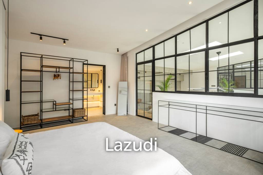 A Contemporary Minimalist Design, 3 Bedroom Villa in Berawa Walking Distance to The Beach