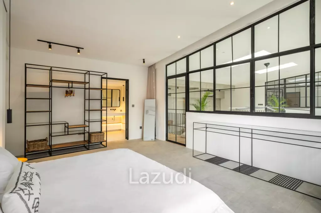 A Contemporary Minimalist Design, 3 Bedroom Villa in Berawa Walking Distance to The Beach