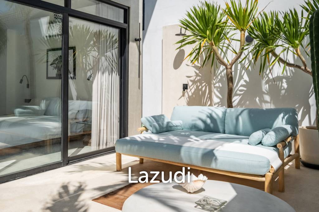 A Contemporary Minimalist Design, 3 Bedroom Villa in Berawa Walking Distance to The Beach