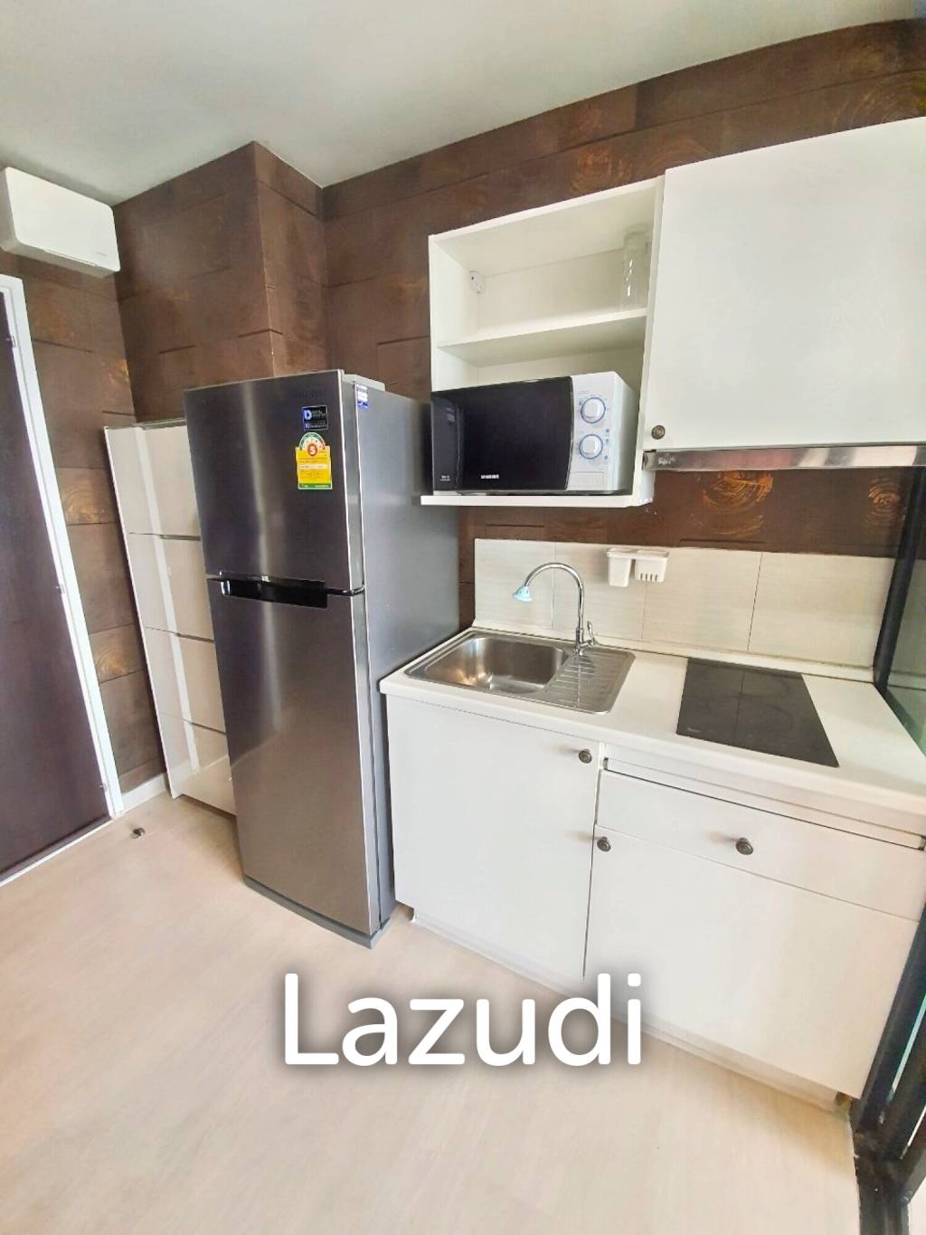 1 Bed 2 Bath 51 SQ.M Knightsbridge Bearing