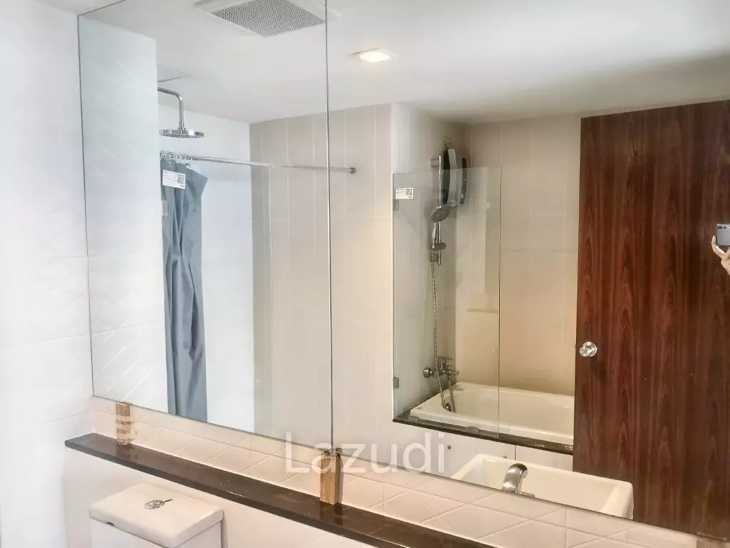 1 Bed 2 Bath 51 SQ.M Knightsbridge Bearing
