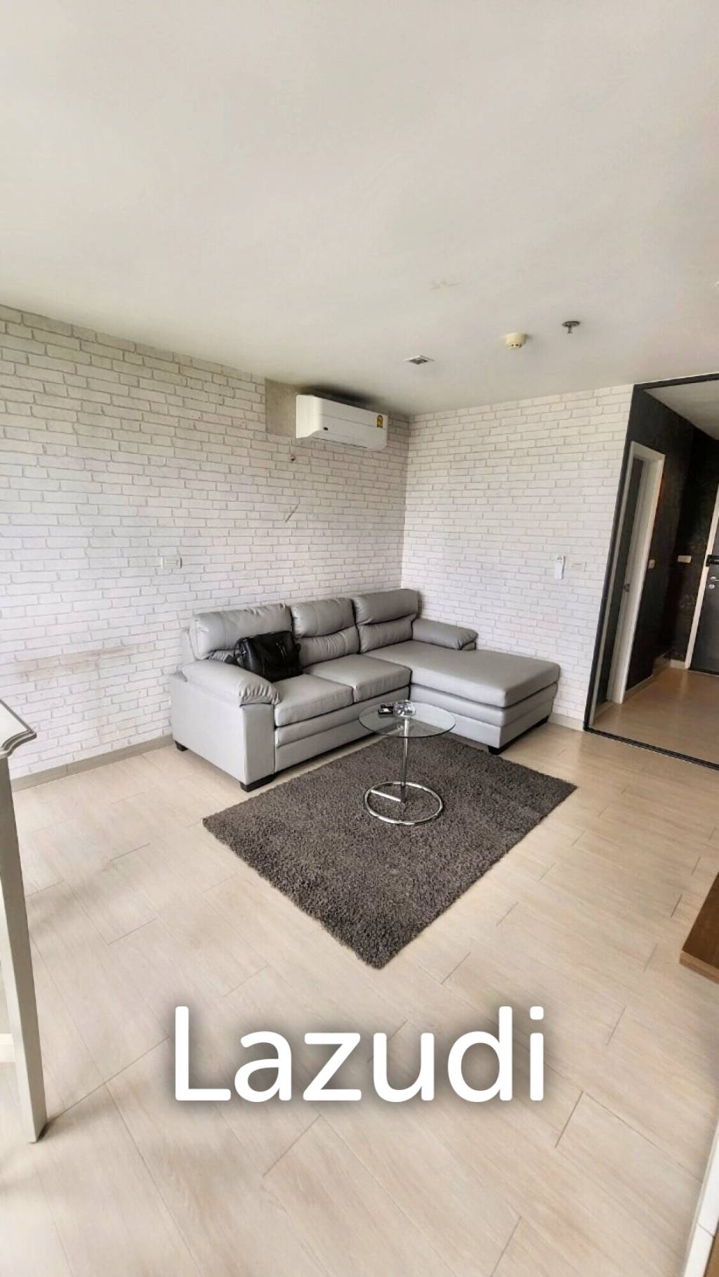 1 Bed 2 Bath 51 SQ.M Knightsbridge Bearing