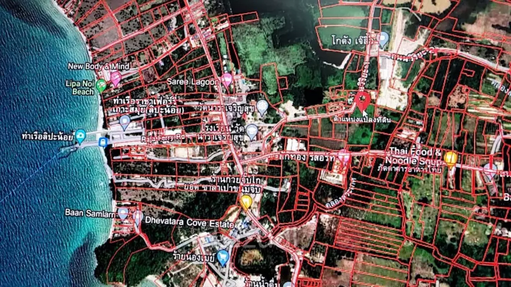 Prime Land Opportunity in Lush Lipa Noi Ko Samui