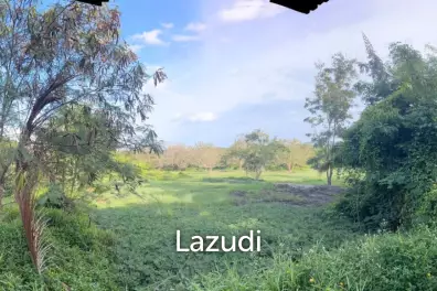 Prime Land Opportunity in Lush Lipa Noi Ko Samui