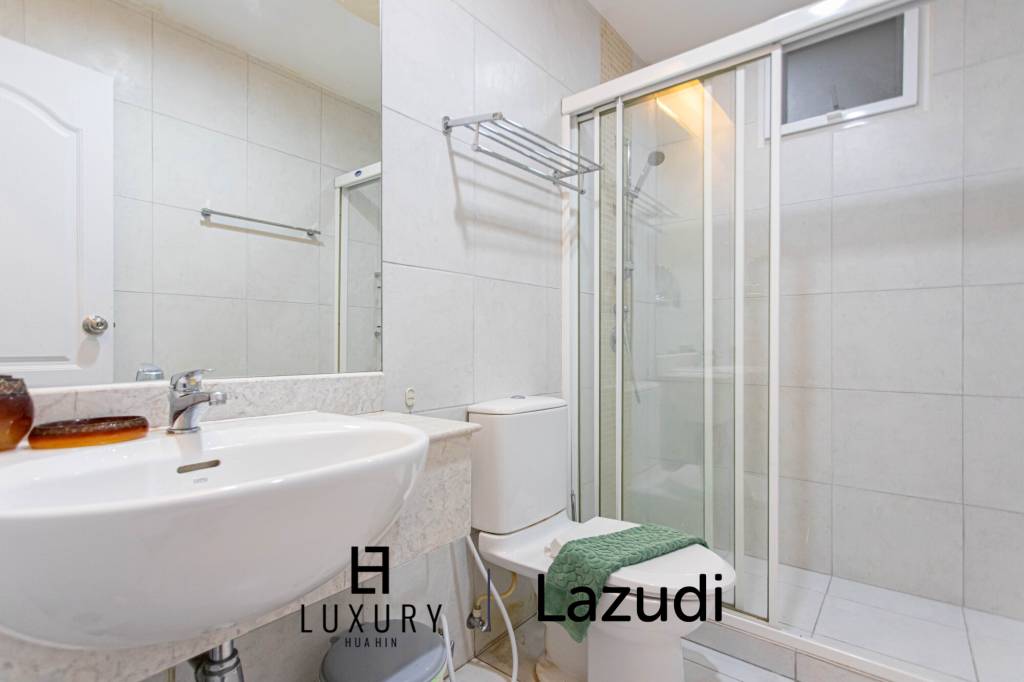 242 metro cuadrado 4 ` 4 Baño Condominio de Venta