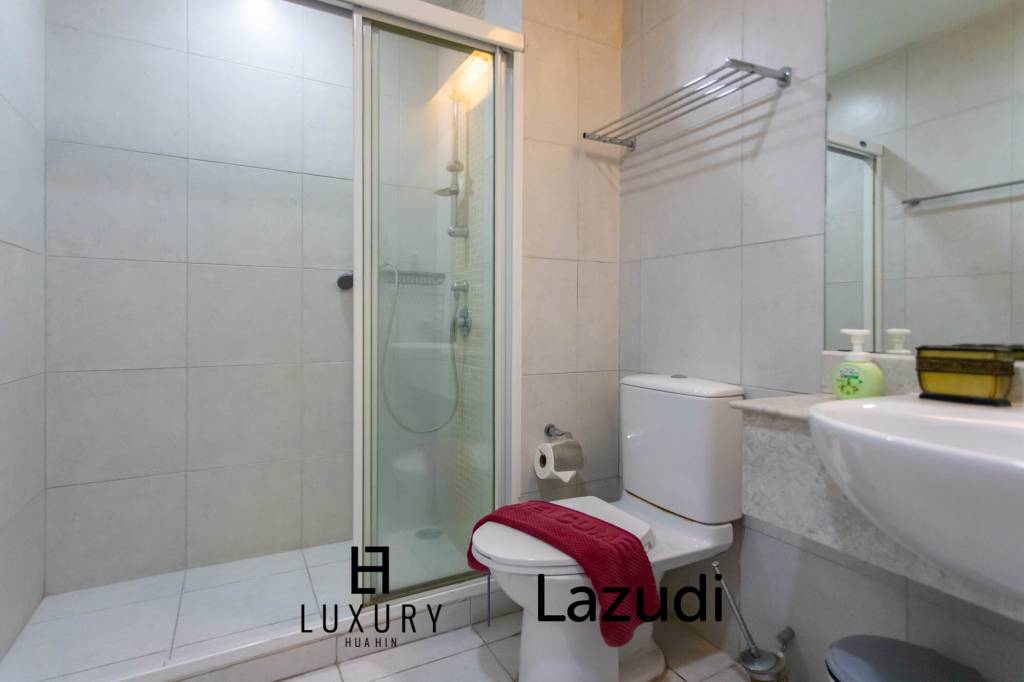 242 metro cuadrado 4 ` 4 Baño Condominio de Venta