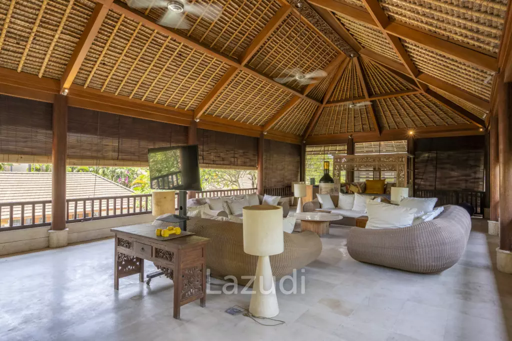 Exclusive Luxury 3 Bedroom Villa in Batu Belig, A Secluded Oasis Near Bali’s Best Beach Clubs