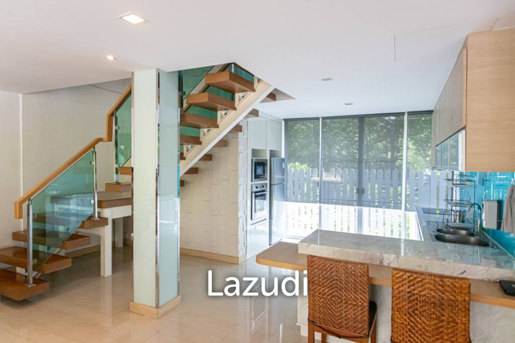 Baan Chaliang Lom: 3 Beds Beachfront Detached House