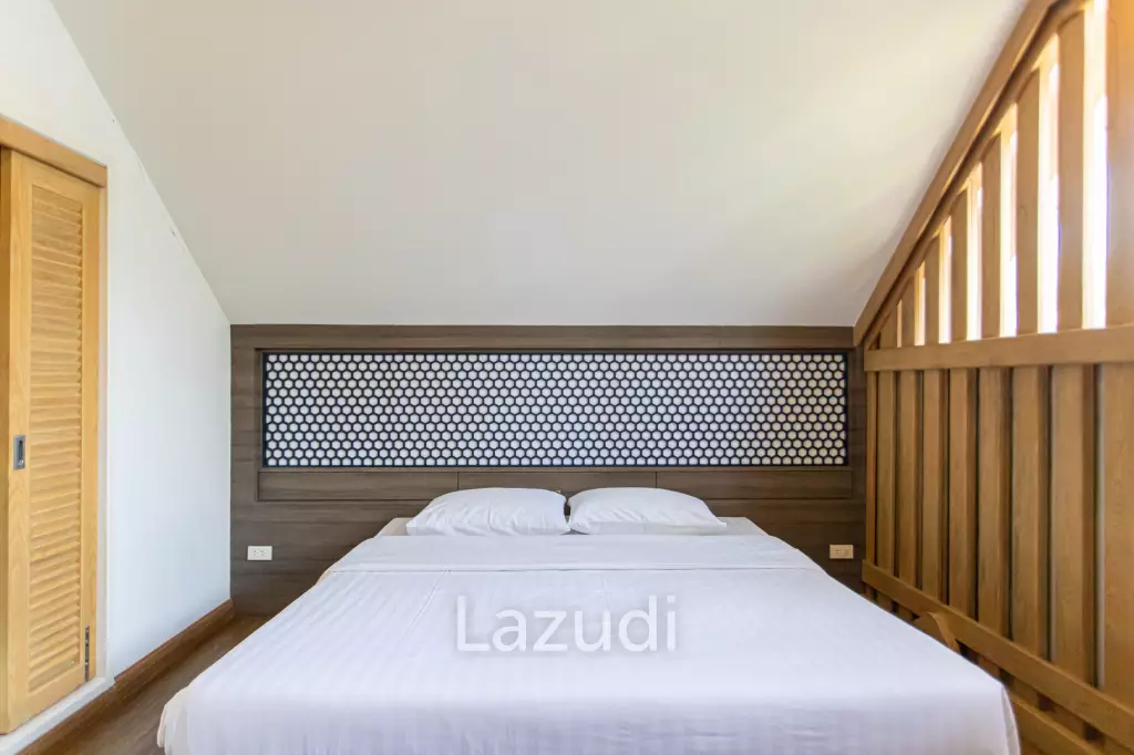 Baan Chaliang Lom: 3 Beds Beachfront Detached House