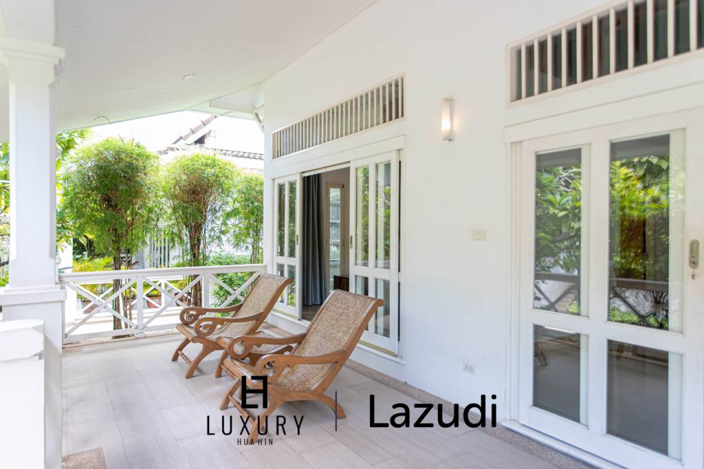 Baan Chaliang Lom: 3 Beds Beachfront Detached House