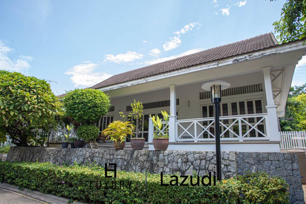 Baan Chaliang Lom: 3 Beds Beachfront Detached House