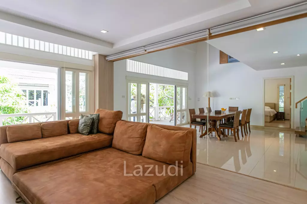 Baan Chaliang Lom: 3 Beds Beachfront Detached House