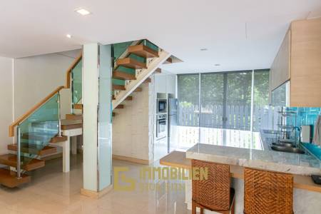 Baan Chaliang Lom: 3 Beds Beachfront Detached House